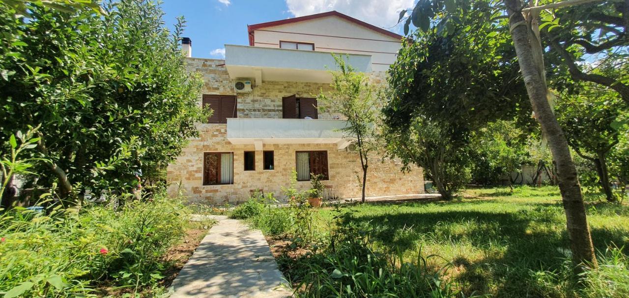 בראט Xho'S Forest Guest House מראה חיצוני תמונה