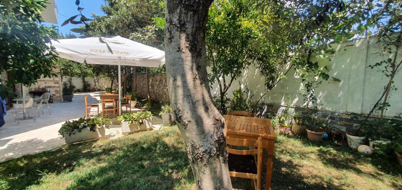 בראט Xho'S Forest Guest House מראה חיצוני תמונה