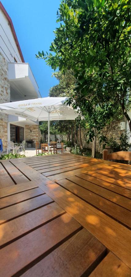 בראט Xho'S Forest Guest House מראה חיצוני תמונה