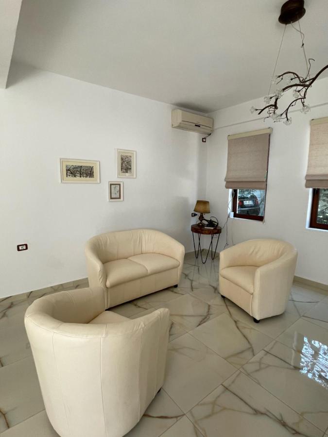 בראט Xho'S Forest Guest House מראה חיצוני תמונה
