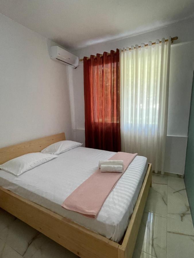 בראט Xho'S Forest Guest House מראה חיצוני תמונה