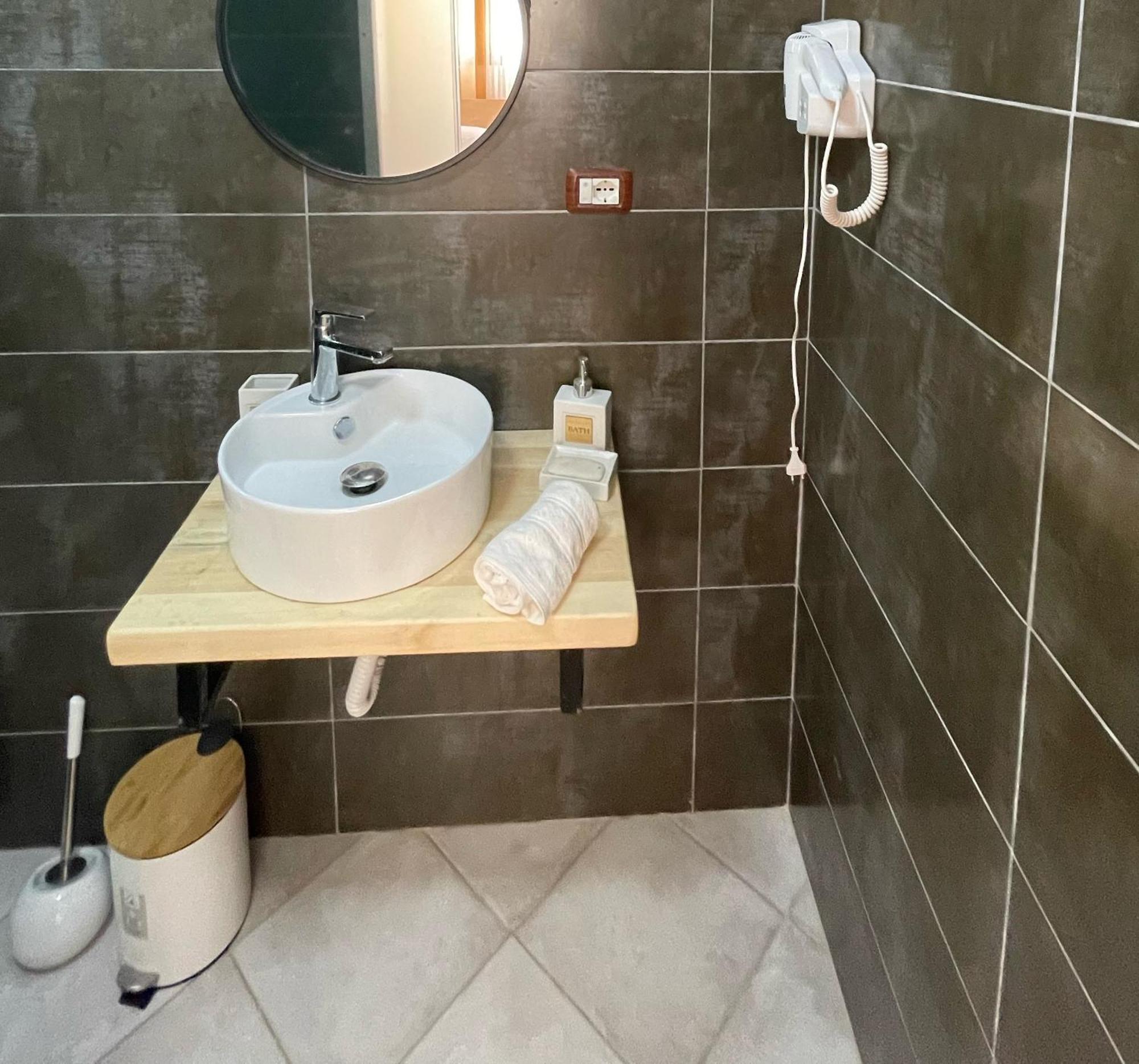 בראט Xho'S Forest Guest House חדר תמונה